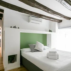 Appartamento Mortara Navigli, Milano