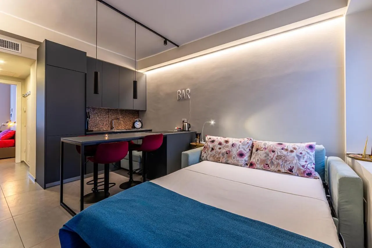 Duomo A 2 Fermate - Tiny Apartment In Pta Venezia Milan Italy
